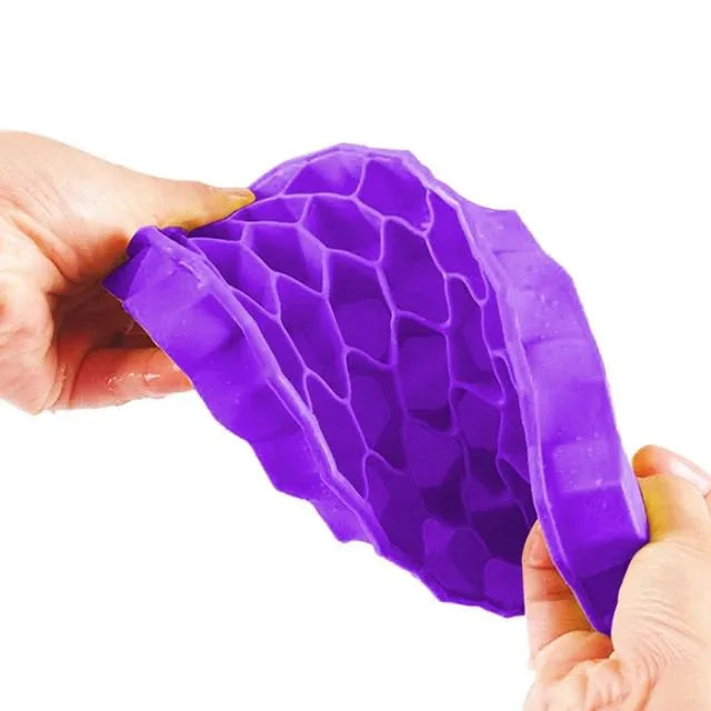 Silicone Ice Cube Tray with Easy Push Pop Out Design – Honeycomb Shape Molds with Lid